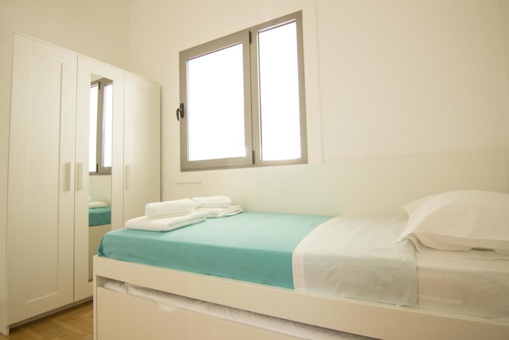 Athenian Blue - Family Apt 5' Minutes From Acropolis Museum Exterior photo