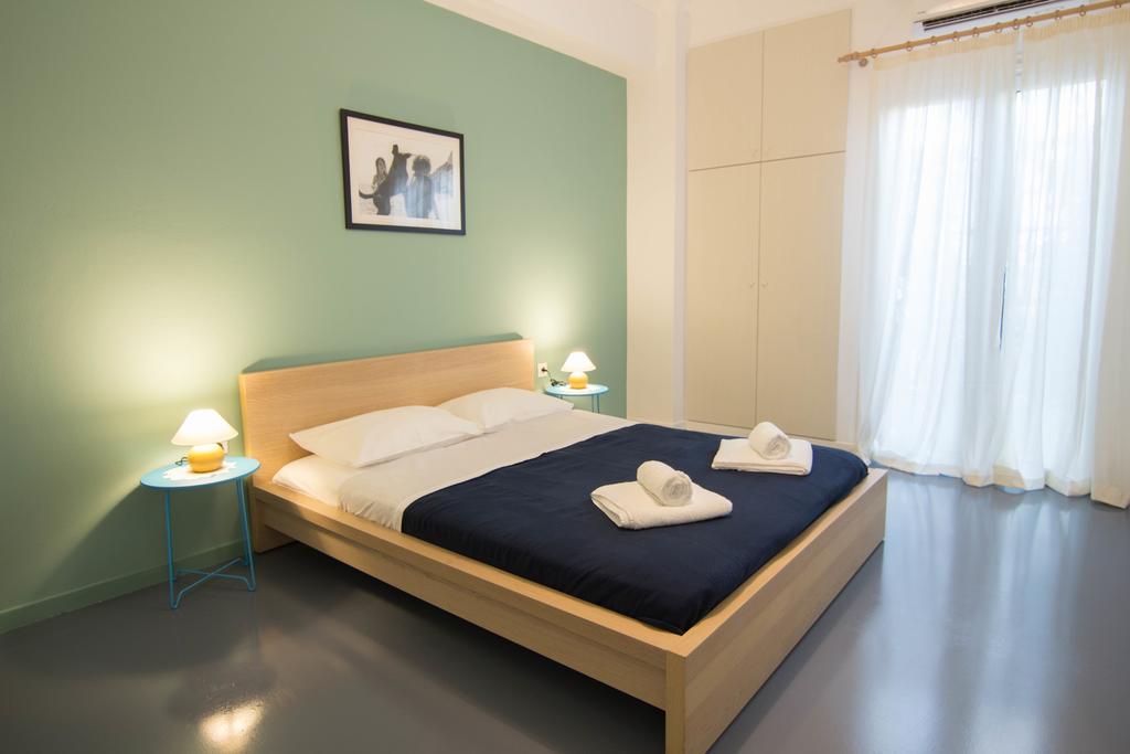 Athenian Blue - Family Apt 5' Minutes From Acropolis Museum Exterior photo